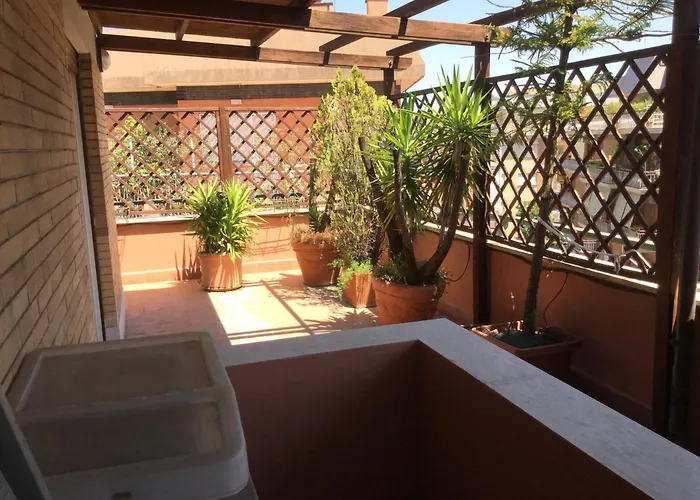 Delizioso Attico A Talenti רומא