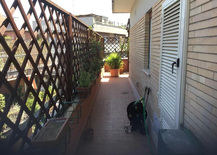 Delizioso Attico A Talenti